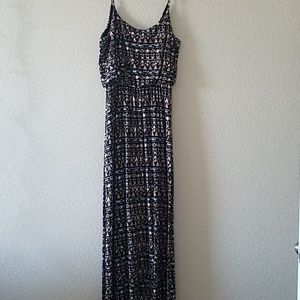 Patterned maxi dress